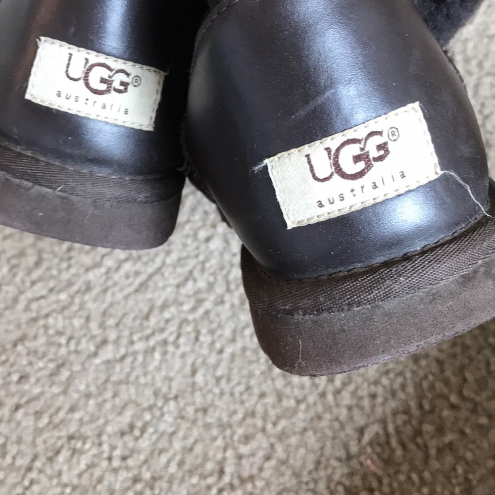 Uggs brand new barely worn